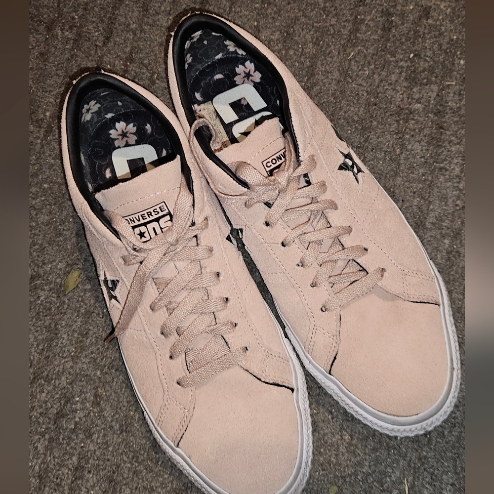Converse Men's Beige Sneakers